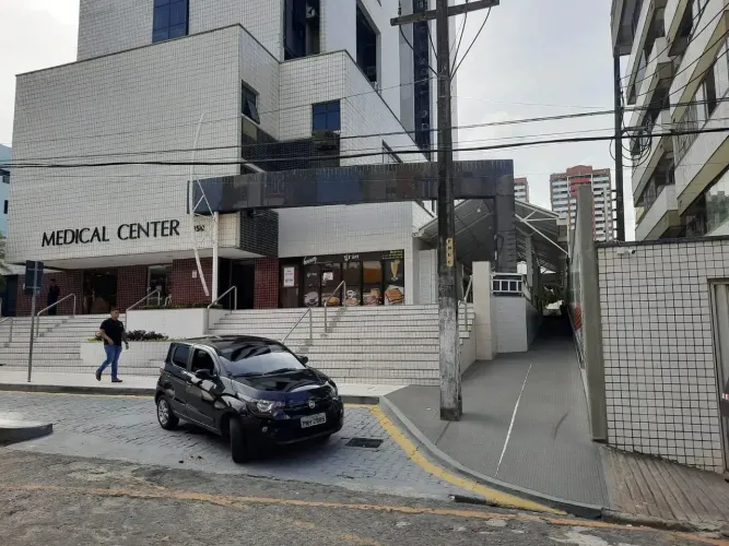 2 salas a venda tem 40m2 cada, 1 banheiro privativo na Aldeota - Fortaleza - CE