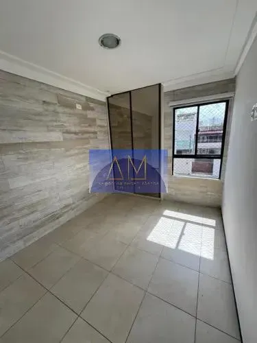 Apartamento à Venda em Tamarineira