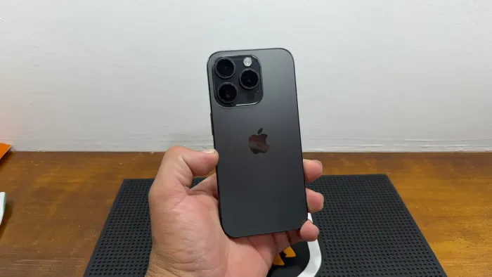 Iphone 15 Pro 128GB preto - usado 