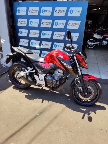 CB 300 F
