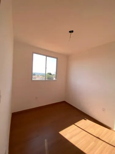 Imóvel para aluguel possui 58 metros quadrados com 2 quartos em Vila Mutirão I - Goiânia -