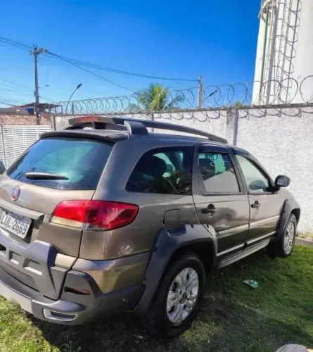 Fiat Palio Weekend Adventure Locker 1.8 Flex 2010
