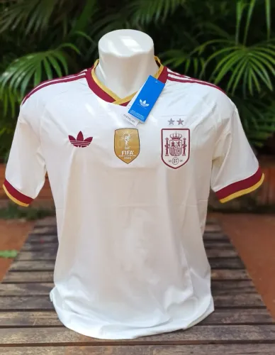 Camiseta Da Espanha Campeã Do Mundo