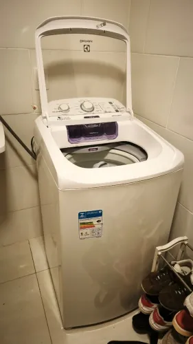 Máquina de lavar Electrolux LAC09 8,5 kg branca