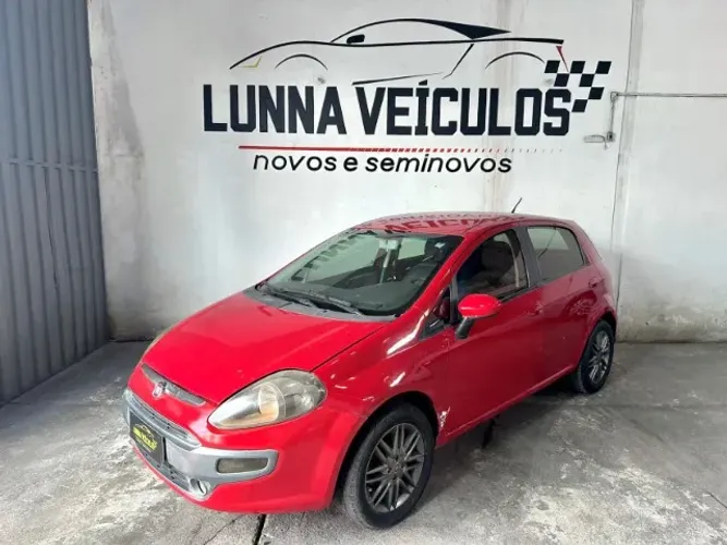 Fiat Punto Attractive 1.4 Fire Flex 8V 5P 2012