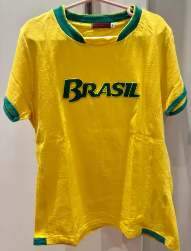 Camiseta infantil do Brasil tamanho 7/8 - Copa