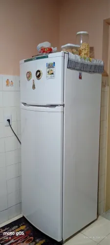 Oportunidade! Geladeira cônsul 334L