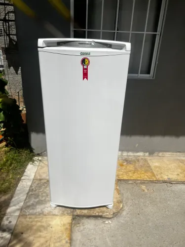 Geladeira consul frostfree gelando ÓTIMO 