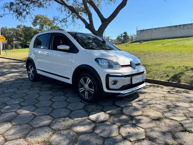 Volkswagen Up! Cross 1.0 TSI Total Flex 12V 5P 2019