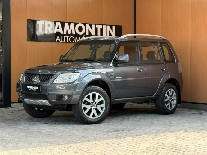 Mitsubishi Pajero TR4 2.0/ 2.0 Flex 16V 4X4 Aut. 2013