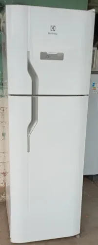 Geladeira Electrolux 220v