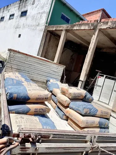 Vargas pra motorista carteira B !, Material de construção