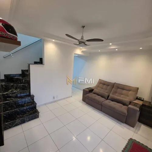Sobrado com 2 dormitórios à venda, 70 m² por R$ 480.000,00 - Parque Villa Flores - Sumaré/