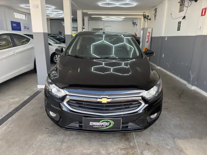Chevrolet Onix Hatch LT 1.0 8V Flex Mec. 4P 2018