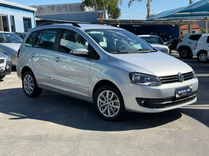 Volkswagen Spacefox Highline 1.6 T.flex 16V 2014