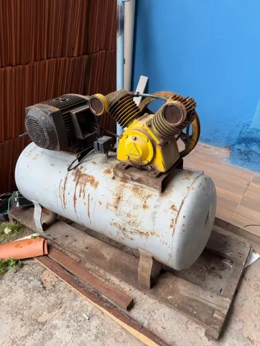 COMPRESSOR DE AR SCHULZ - FUNCIONANDO