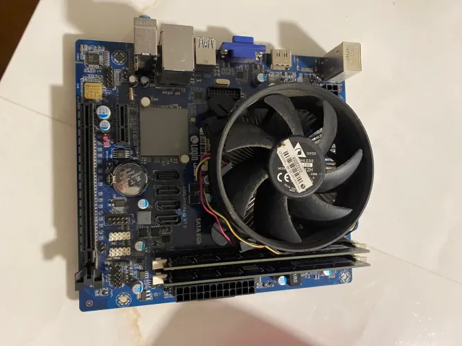 Kit i5 e 8gb ddr4