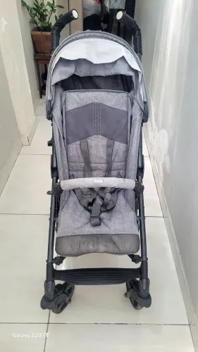 Carrinho de passeio Chico lite way