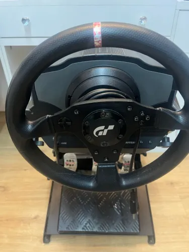 Volante Thrustmaster T500Rs + Ferrari 599