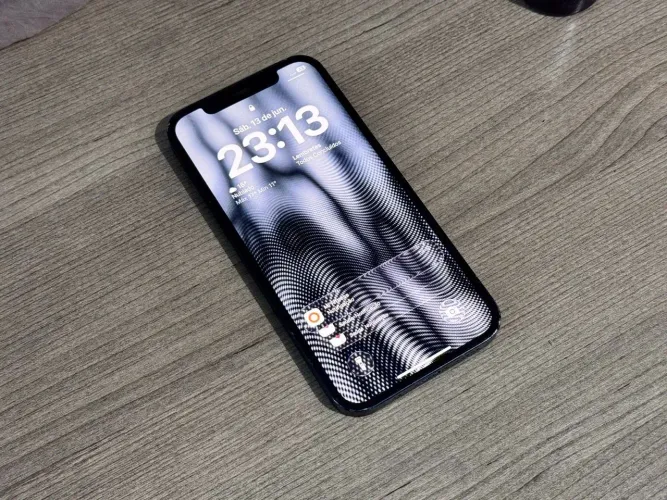 iPhone 12 (64GB) - Ler Descrição