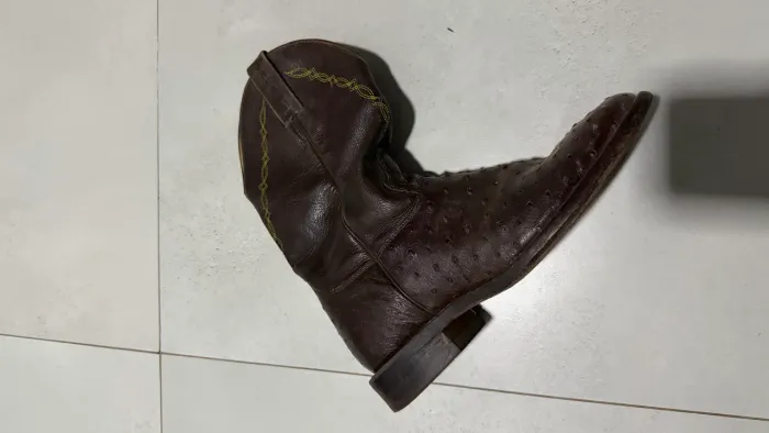 Bota Jacomo avestruz
