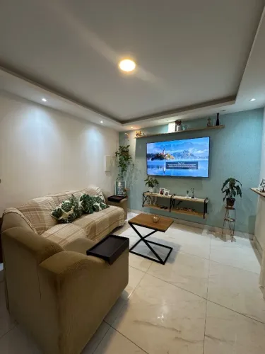 Sofa em (L)