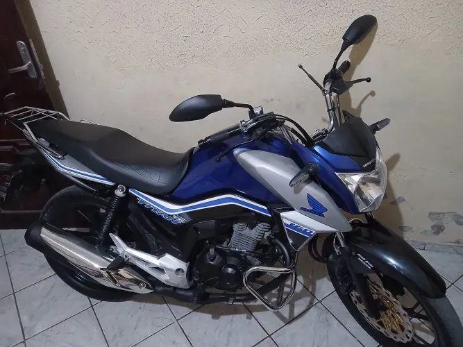 Alça bagageiro cromado semi nova