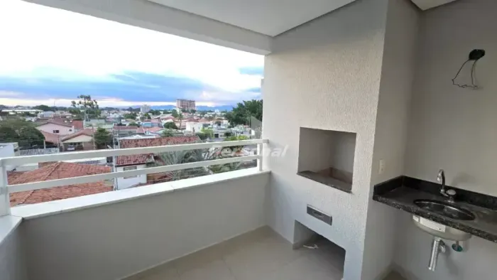 Oportunidade apartamento de 2 dormitórios sendo 1 suíte Royale Independência
