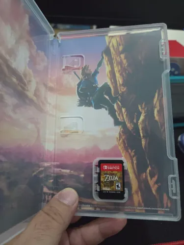 Jogo Nintendo Switch Zelda BOTW usado