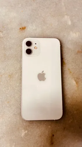 iPhone 12 64