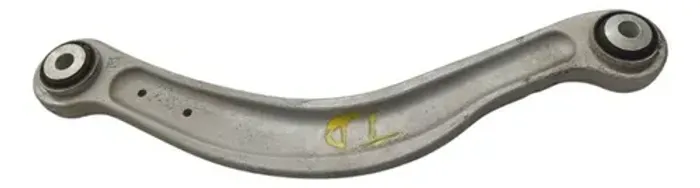Braço da Suspensão Traseira Direita Mercedes C200 2.0 Turbo 2016