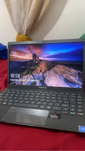 Notebook Positivo