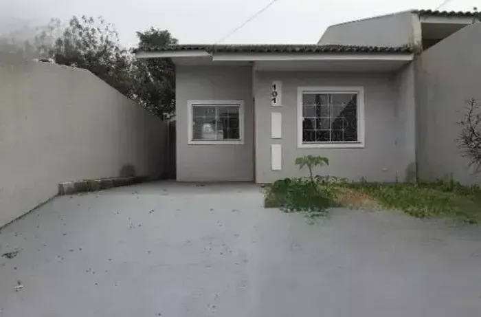 Oport!Casa 41,66m² Área construida e 180,00m² total terreno abaixo valor mercado Ponta Gro