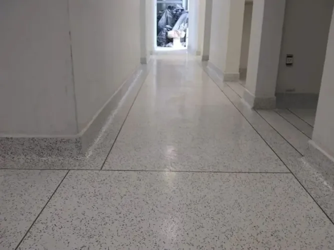 Piso granitina / granilite / marmorite