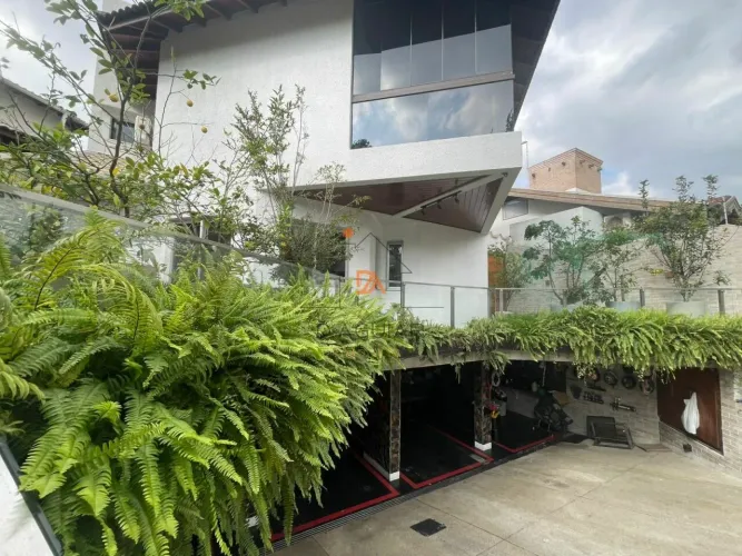 Sobrado para Locação com 3 Dormitórios na Barro Branco, Zona Norte - 276 m²