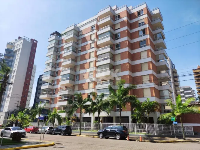 Cobertura junto as Quatro Praças Torres RS