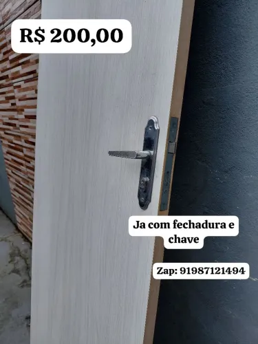 VENDO PORTA C/ FECHADURA E CHAVE 100% MFD