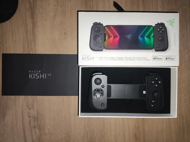 Controle/Gamepad RAZER KISHI V2 para IPHONE (Novo, com Garantia e Nota Fiscal)