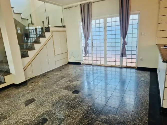 Casa sobrado de 216m² com piscina para locação - Jardim Antártica