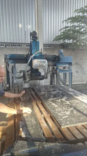 Máquina de cortar granito