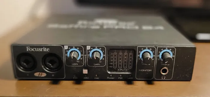 Interface Focusrite Saffire 24 Pro.