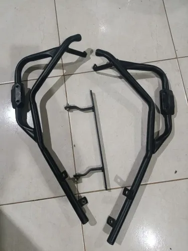 Vendo protetor de carenagem biz 2025/26 $150 Reais 