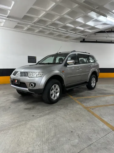 Mitsubishi Pajero Dakar 3.2 4X4 T.i. Dies. 5P Aut. 2013