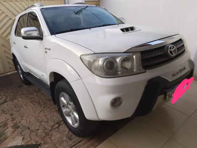 Toyota Hilux SW4 SRV D4-d 4X4 3.0 TDI Dies. AUT 2011