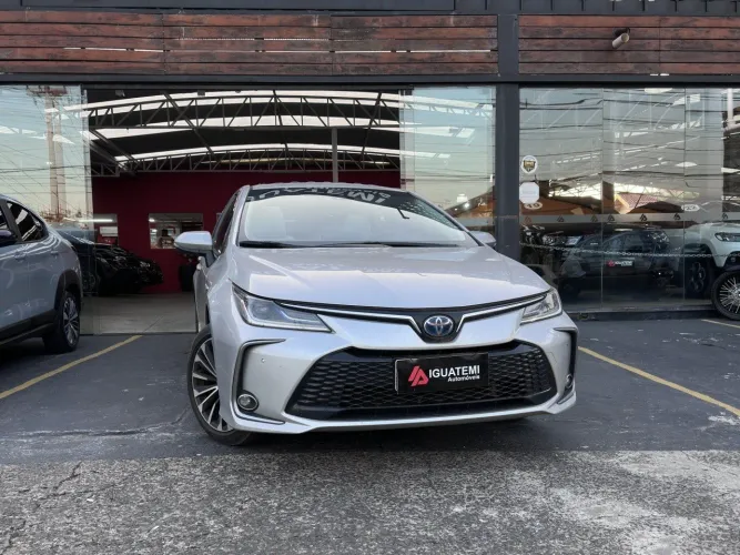 Toyota Corolla Altis Prem. Hybrid 1.8 Flex AUT 2024