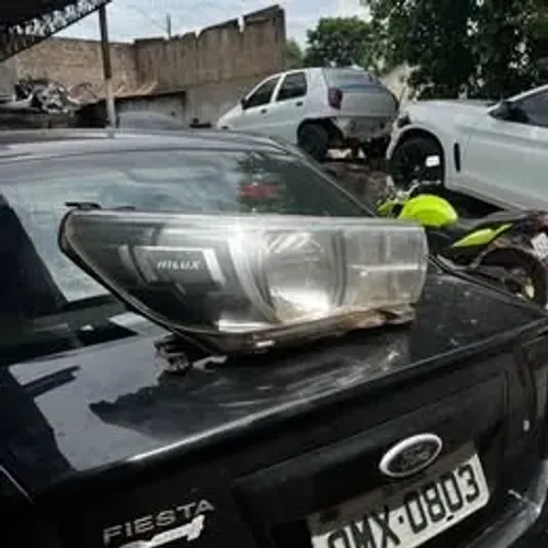FAROL CAMINHONETE TOYOTA HILUX ORIGINAL