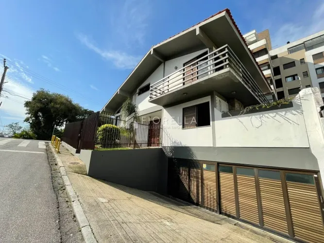 Casa 4 quartos no bairro Itaguaçu, Florianópolis.