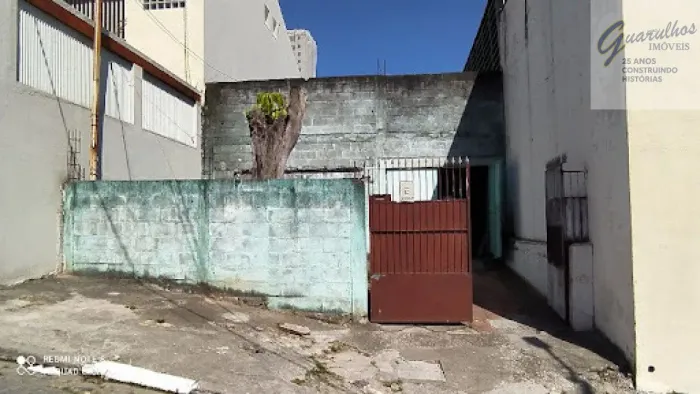 Terreno a venda por ótimo preço na região da Vila Rosália