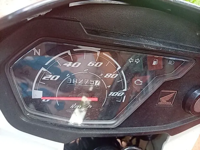Vende-se essa pop110i