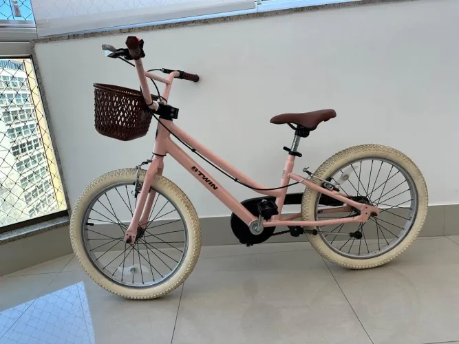 Bicicleta aro 20 BTwin menina feminina